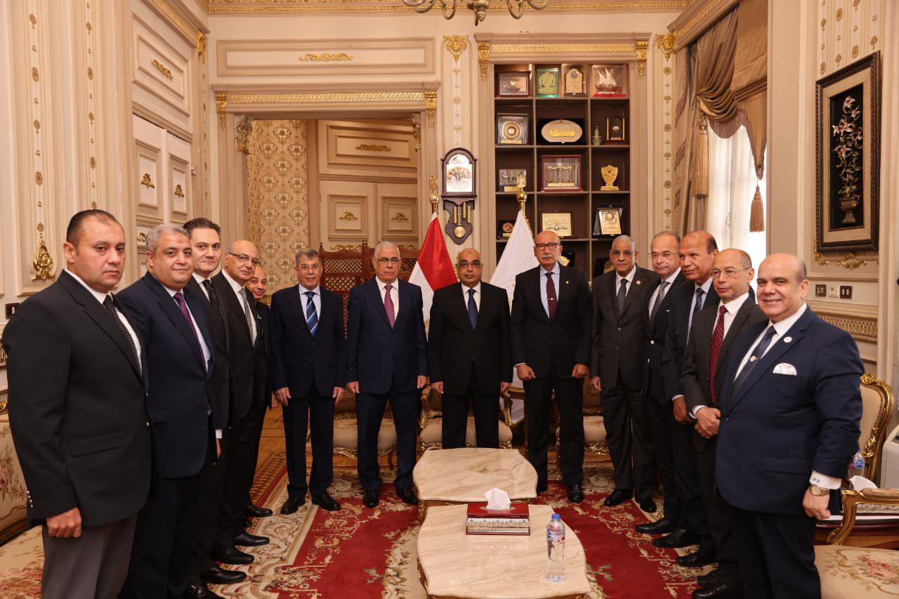 وزير العدل يزور دار القضاء العالى ومجلس الدولة للتهنئة بالعام القضائي الجديد