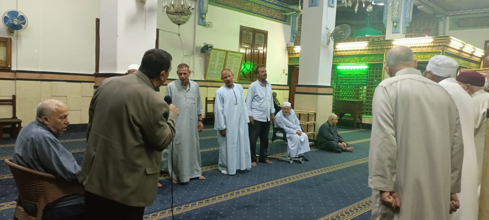 الطريقة الشبراوية تحتفل بمولد الإمام الحسين بالذكر والمديح والابتهال.. صور