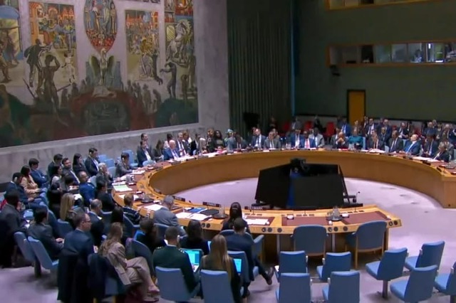 مجلس الأمن يعتمد قراراً يدعم مقترح الحكم الذاتي المغربي ويؤكد واقعيته كحلّ دائم للنزاع