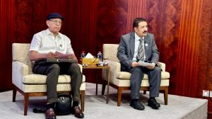 في ندوة العويس الثقافية: لحمداني يناقش سؤال القصد ويعيد الاعتبار لحرية التأويل