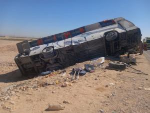 مصرع معلمة وإصابة 23 طالبا فى انقلاب أتوبيس بالاقصر

