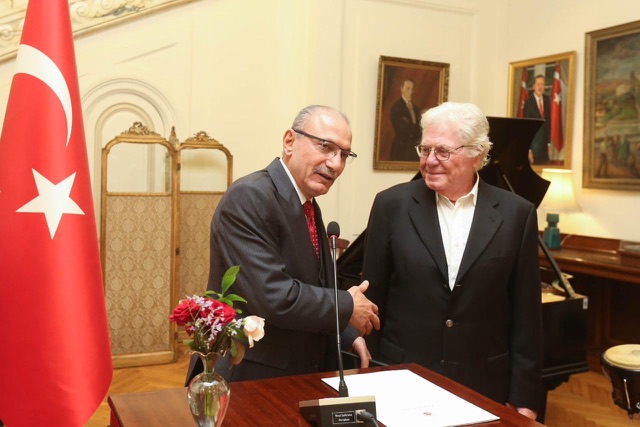 سفير تركيا  يحتفي بالمشاركة التاريخية لبلاده في مهرجان القاهرة السينمائي