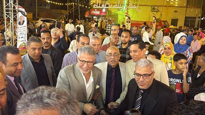 رئيس لجنة انتخابية بالسويس يأمر باحتجاز المرشح طلعت خليل وشقيقته وعرضهما على النيابة