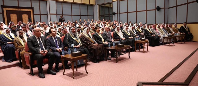 بارزاني يستقبل شيوخ ووجهاء العرب في قضاء مخمور