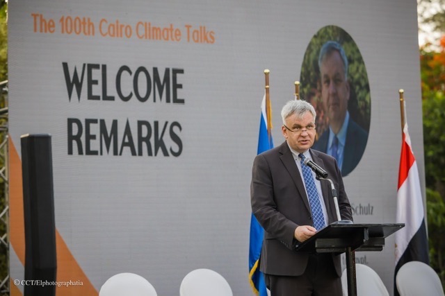 السفير الألماني يزور العريش ويلتقي محافظ شمال سيناء لبحث دعم غزة والهدنة الإنسانية