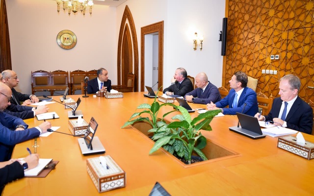 وزير الخارجية يبحث مع المبعوث الإيطالي جهود تثبيت وقف النار وإعادة إعمار غزة