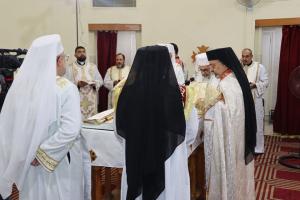 بطريرك الكاثوليك يحتفل بعيد شفيع الإكليريكية ويسيم شمامسة جدد: 