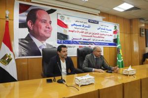 المحافظ والعميد يكرمان أبطال المنيا المتميزين رياضيا من ذوى الهمم