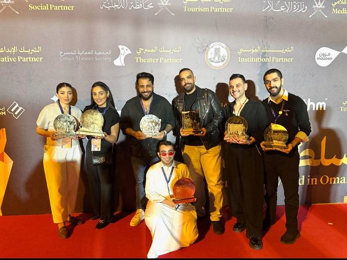 11 جائزة في مهرجان الدن بمسقط لفرقة المسرح الكويتي عن مسرحيتي 
