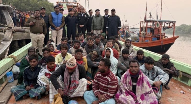  قوات خفر السواحل الهندية تعتقل 35 صيادا بنغاليا

