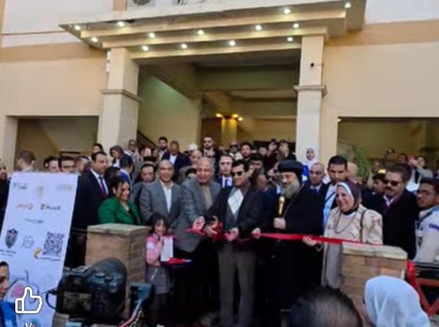 وزير الشباب  ومحافظ المنيا يفتتحان ملتقى التوظيف الخامس بأبوقرقاص 