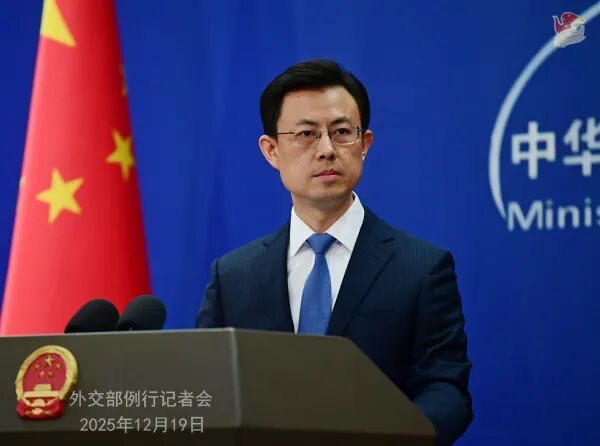 الصين تهاجم بشدة صفقة السلاح الأمريكية لتايوان وتحذر من