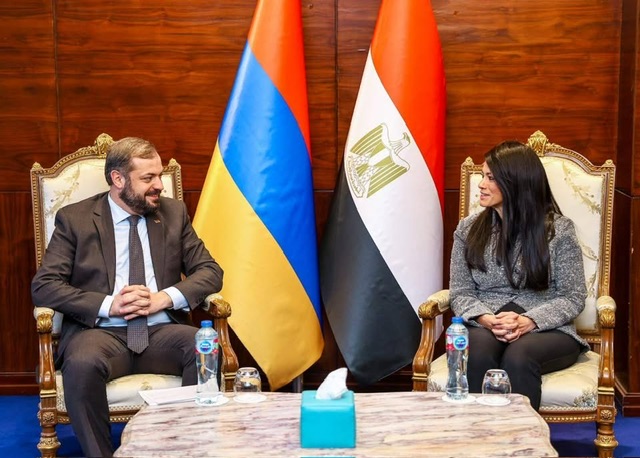 مصر وأرمينيا تبحثان توسيع مجالات التعاون الاقتصادي والاستثماري بين البلدين