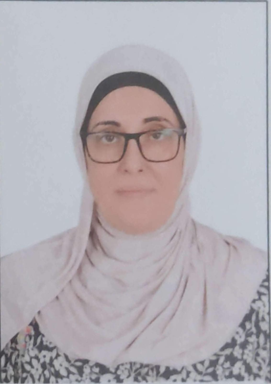 تجديد تعيين طروب طلبة أمينا لجامعة قنا

