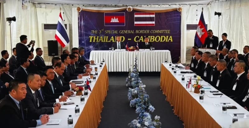 تايلاند وكمبوديا توقعان اتفاقا لوقف إطلاق النار