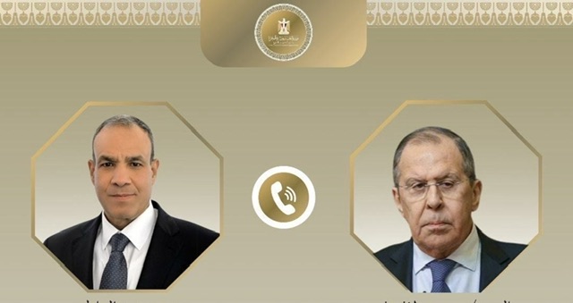 وزير الخارجية ونظيره الروسي يناقشان تعزيز الشراكة وتطورات الأزمات في الشرق الأوسط