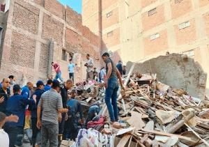 إصابة عضو بالنيابة أثناء معاينة انهيار عقار والنائب العام يوجّه بتقديم الرعاية الطبية اللازمة

