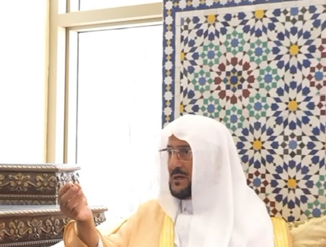وزير الشؤون الإسلامية السعودي يدعو العلماء إلى نشر قيم الرحمة والوحدة وتجنب التجريح المذهبي