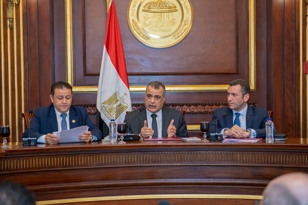 وزير الإنتاج الحربي: نسعى لتعميق التصنيع المحلي وتوسيع الشراكات








