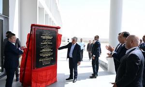 رئيس الوزراء يفتتح مصنع 