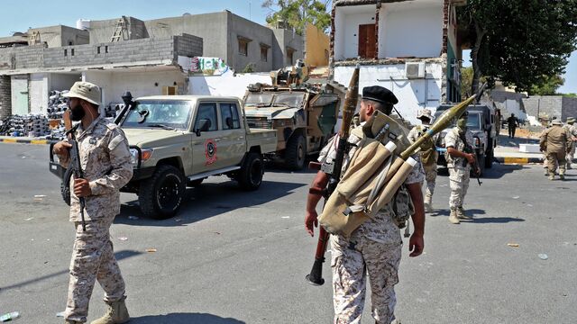 مصر تعرب عن قلقها إزاء التصعيد في ليبيا وتدعو لضبط النفس وحماية المواطنين