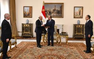 الرئيس السيسي يستقبل وزير خارجية العراق ويؤكد دعم مصر الكامل للقمة العربية المقبلة في بغداد