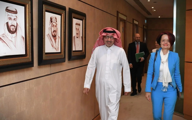 سفير السعودية  لدى مصر يستقبل المديرة الإقليمية لبرنامج الأغذية العالمي