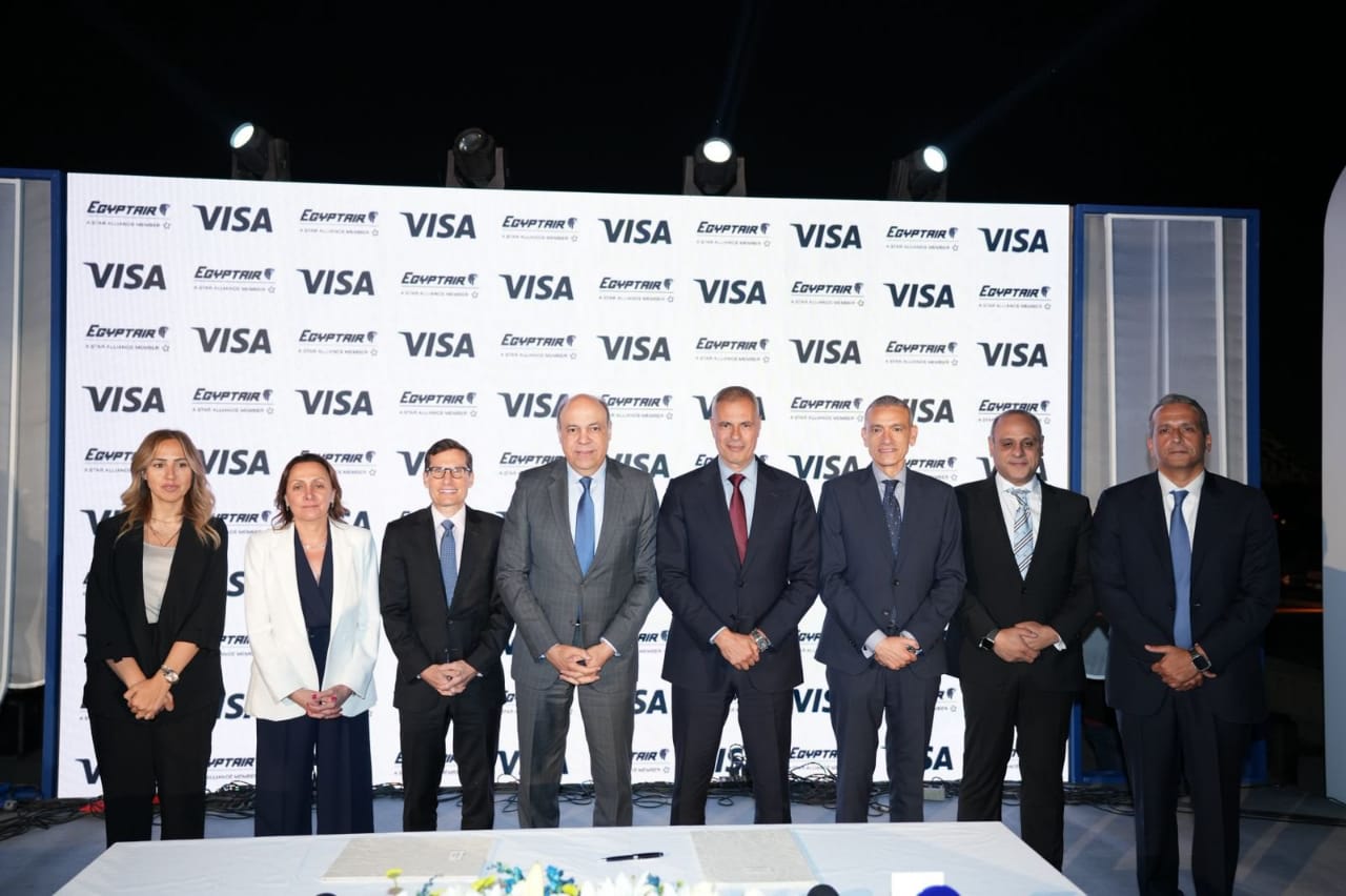 فيزا توقع إتفاقية شراكة حصرية مع مصر للطيران لتقديم حلول تكنولوجيا مبتكرة تعزز من تجربة العملاء 

