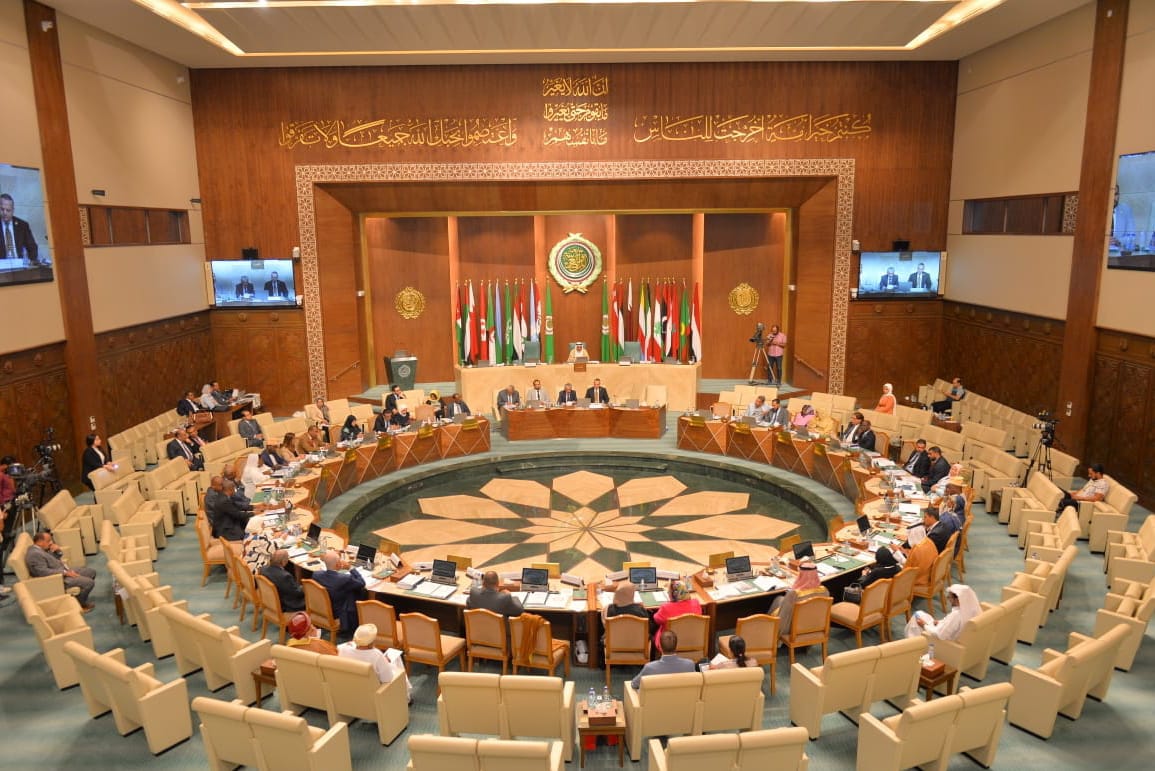 البرلمان العربي يدين الهجوم الإسرائيلي ضد إيران ويحذر من الصمت الدولي


