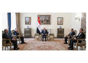 السيسي يؤكد لوزير الخارجية الإيراني أهمية وقف التصعيد في المنطقة 
