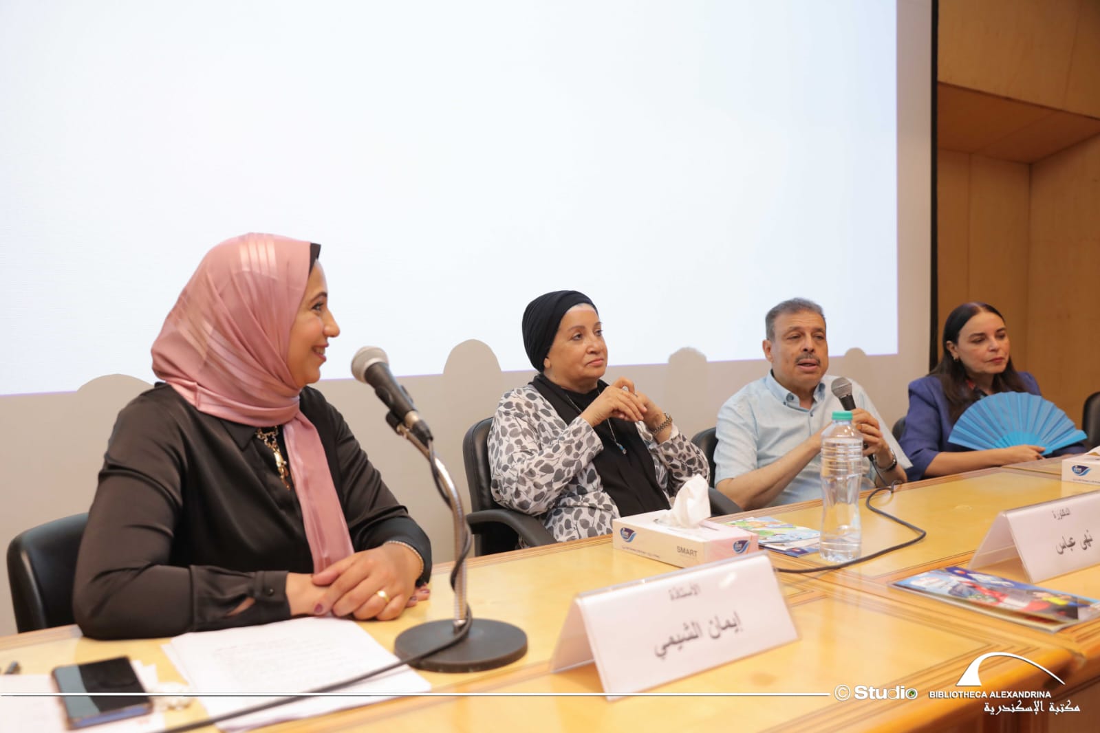 مجلات الأطفال بين الورقي والرقمي.. صناع المحتوى يناقشون التحديات والفرص في معرض مكتبة الإسكندرية