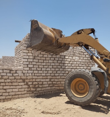 حملة مكبرة لاسترداد أراضي أملاك الدولة بالأقصر 

