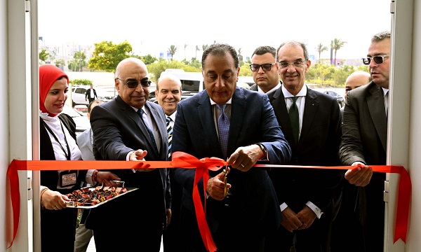 مدبولي يفتتح مجمع الشهر العقاري والتوثيق بمدينة العلمين الجديدة