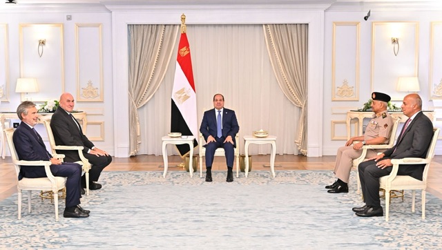 الرئيس السيسي يستقبل وزير الدفاع الإيطالي لبحث التعاون العسكري والأمني 