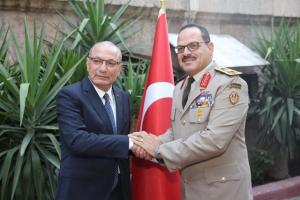 السفير موطلو شن : الجيشان المصري والتركي من أقوى جيوش العالم وأكثرها احترامًا
