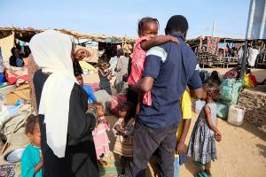 دعوة سعودية مصرية إماراتية أمريكية لوقف القتال بالسودان وانتقال سياسي شامل خلال 9 أشهر

