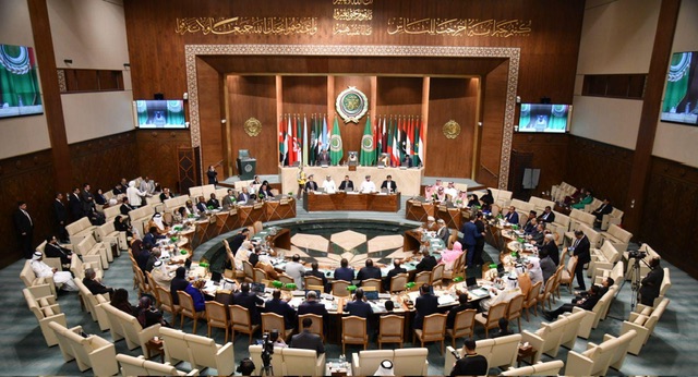 البرلمان العربي يؤكد دعمه لأمن واستقرار اليمن ويدعو إلى خفض التصعيد وتغليب لغة الحوار والحكمة