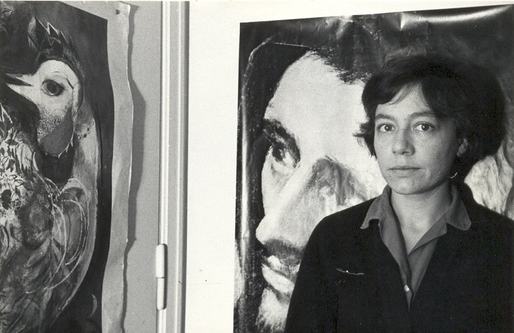 عالم الشاعرة الأرجنتينية أليخاندرا بيثارنيك: هشاشة الوجود ونزيف الكلمات