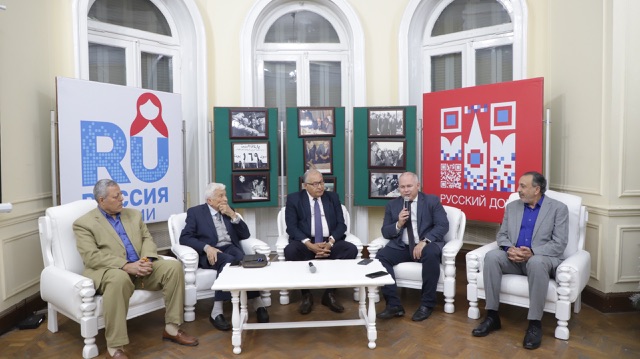 رغم سوء الأحوال الجوية… أمسية روسية تحتفي بأبطال السد العالي في القاهرة