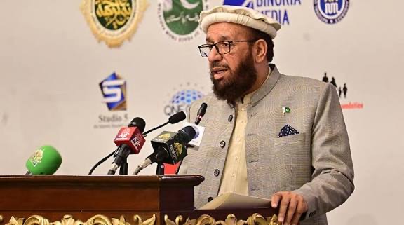 وصول وزير الشؤون الدينية الباكستاني إلى القاهرة للمشاركة في مؤتمر الشؤون الإسلامية الدولي الـ36