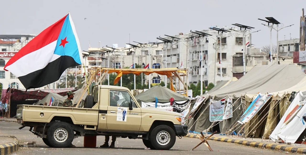 مقتل عشرين شخصا في غارات جوية للتحالف بقيادة السعودية على اليمن