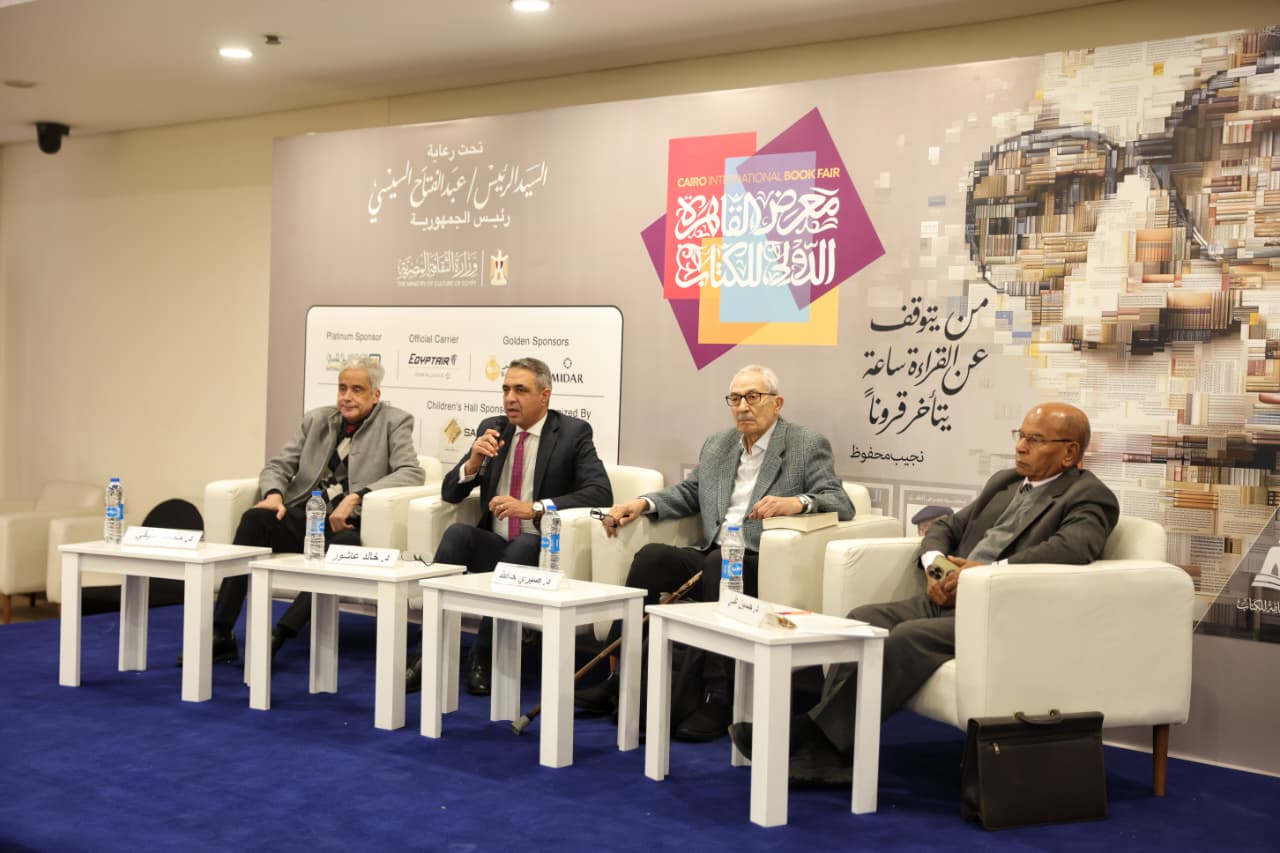 أساتذة لغة عربية وتاريخ: طه حسين ظُلم في أزمة «الشعر الجاهلي»

