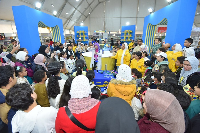 فعاليات متنوعة في جناح الطفل بمعرض القاهرة الدولي للكتاب

