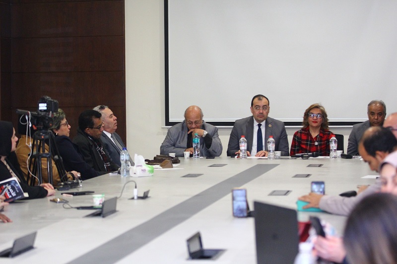 ندوة «الشخصية المصرية» بمعرض الكتاب: ماسة حضارية صاغها التاريخ والأدب والدين

