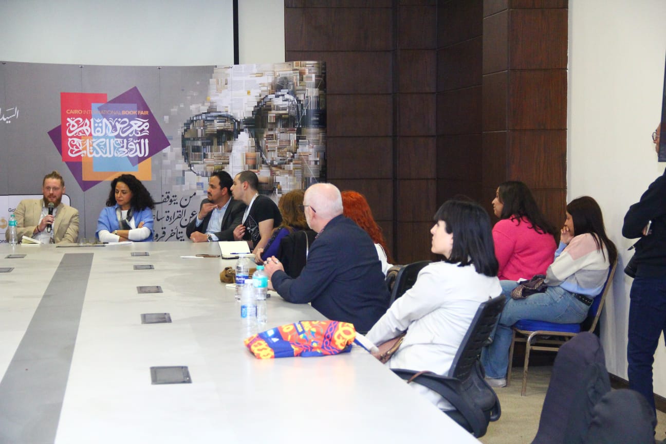 التوزيع والنشر في إسبانيا وإنجلترا.. تحديات وفرص في سوق الكتاب العالمي

