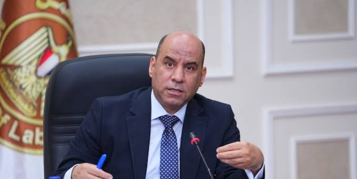 وزير العمل: 2.608 مليار جنيه إعانات طوارئ للعمال منذ بدء نشاط الصندوق ودعم 12 ألف و365 عامل خلال سبتمبر