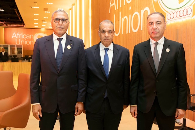 وزير الخارجية يعقد لقاءً ثلاثياً مع نظيريه التشادي والليبي تعزيز التعاون في مجال مكافحة الإرهاب 