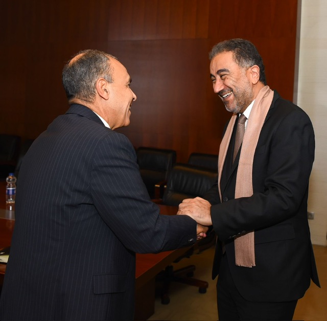 وزير الخارجية يلتقي مدير عام مفوضية الاتحاد الأفريقي