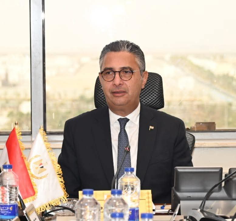  وزير التموين; بدء  صرف المنحة الإضافية على بطاقات تموين الأسر الأولى بالرعاية اعتبارًا من الثلاثاء