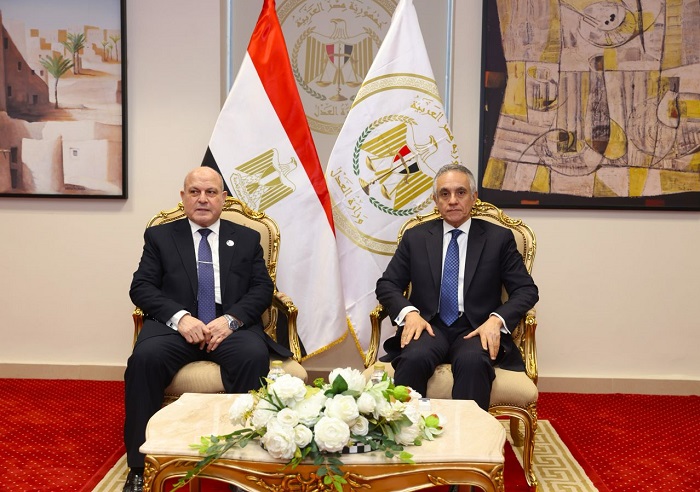 وزير العدل يستقبل رئيس هيئة النيابة الإدارية